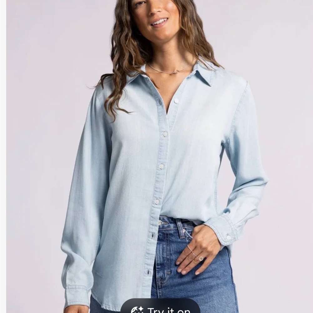 Thread and supply Light Blue Women's Button-Up Shirt medium